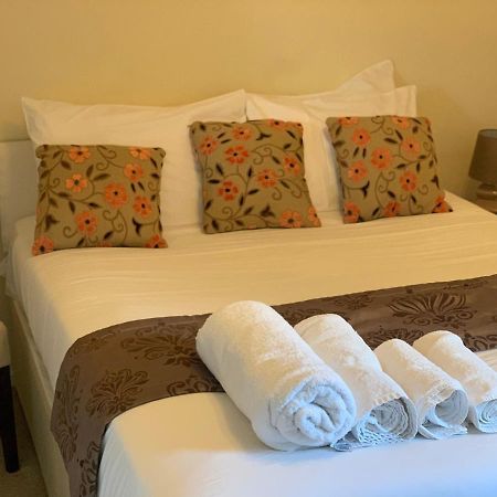 The Globe Inn Пенрит Экстерьер фото