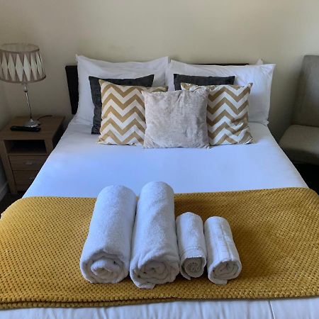 The Globe Inn Пенрит Экстерьер фото